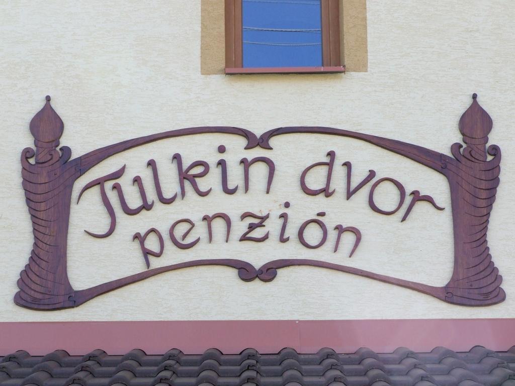 Penzion Julkin Dvor Krupina Ngoại thất bức ảnh